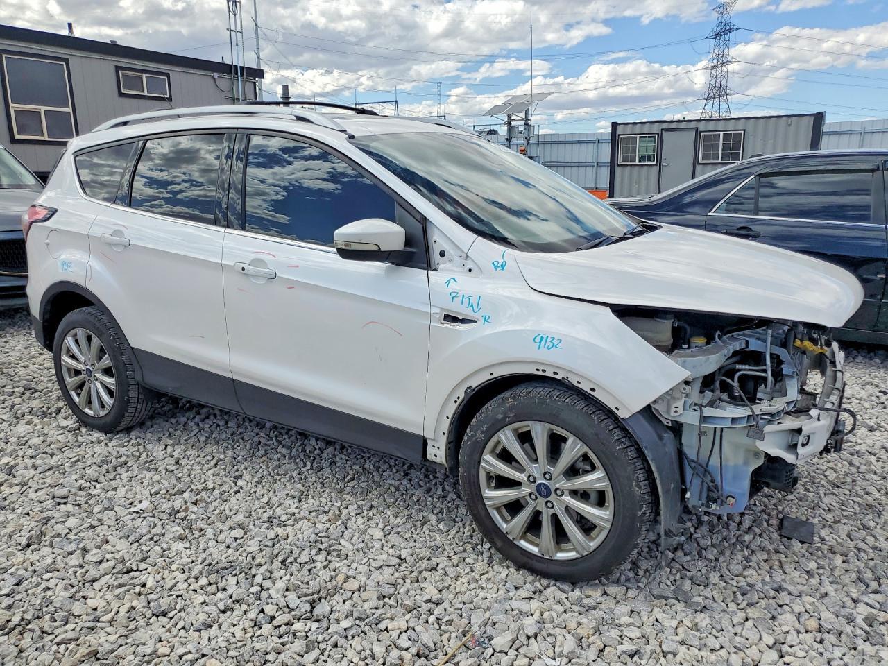 2017 Ford Escape Titanium - Фото 4