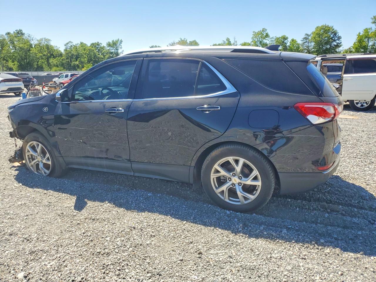 2020 Chevrolet Equinox Premier - Фото 2