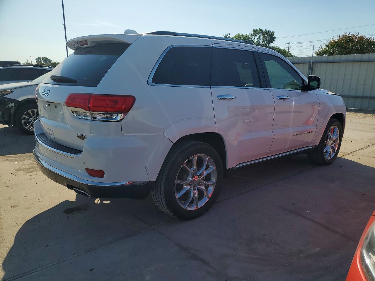 2015 Jeep Grand Cherokee Summit - Фото 3