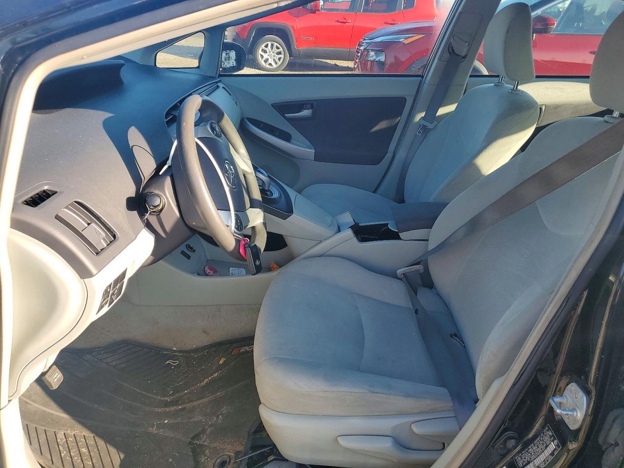 2010 Toyota Prius Ii - Фото 7