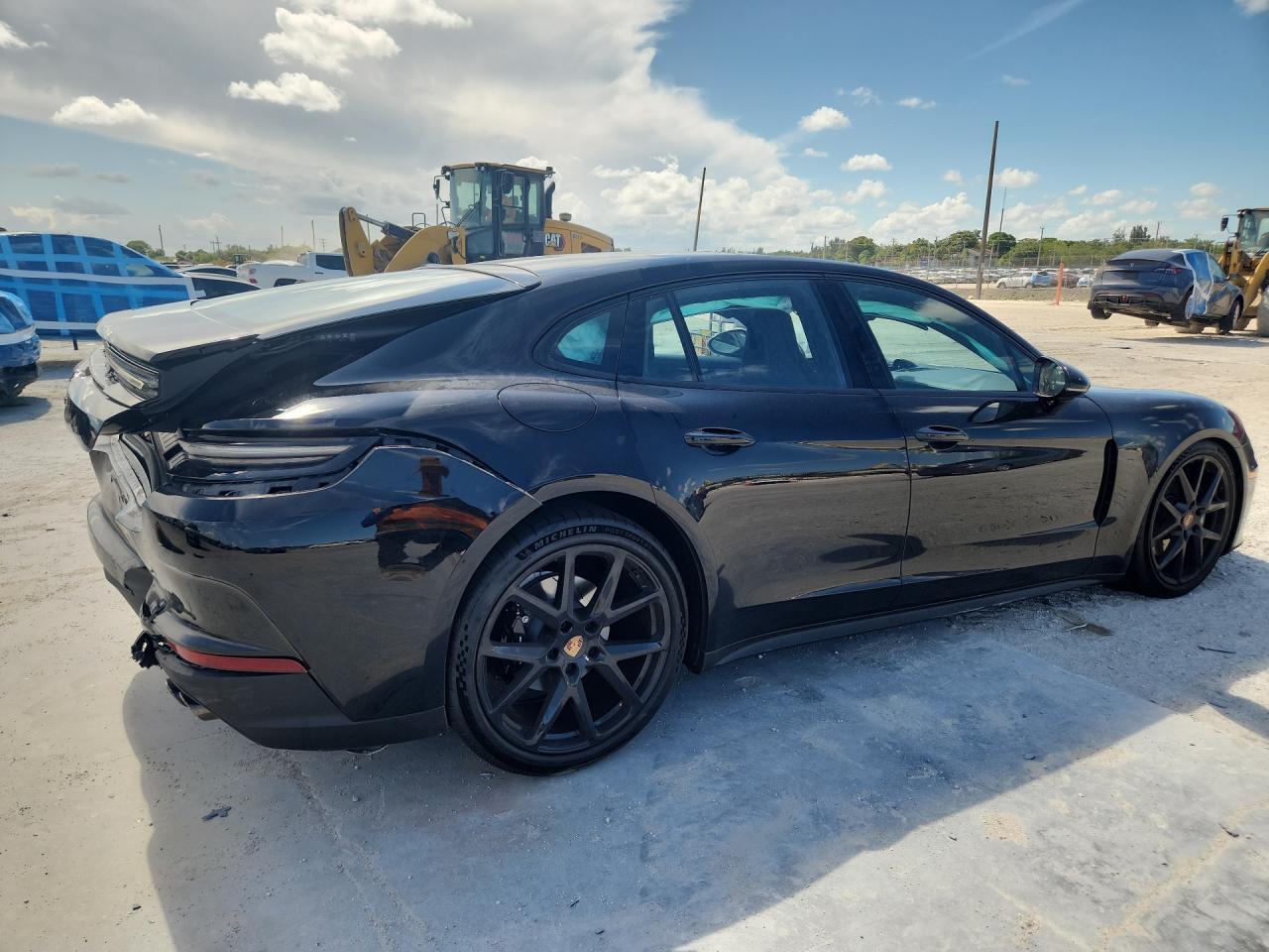 2026 Porsche Panamera Base - Фото 3
