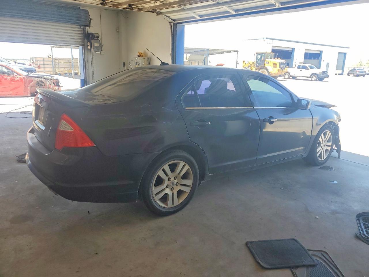 2010 Ford Fusion Se - Image 3
