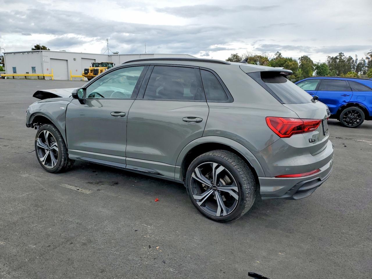 2024 Audi Q3 Premium Plus S Line 45 - Фото 2