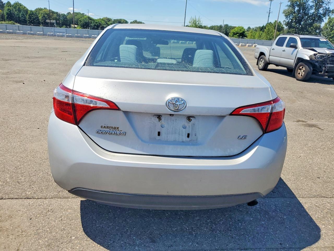 2015 Toyota Corolla Le - Image 6