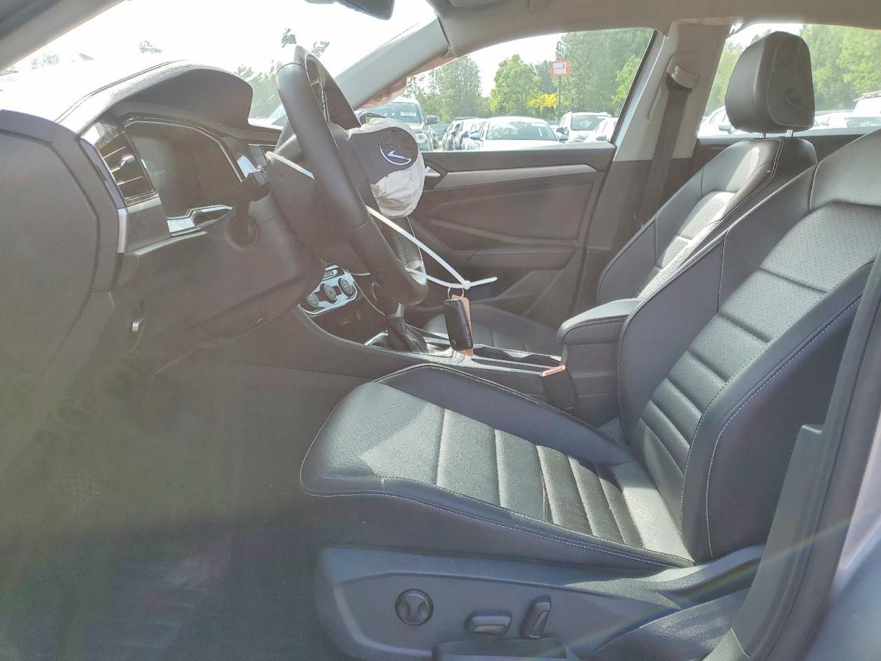 2022 Volkswagen Jetta Se - Image 7