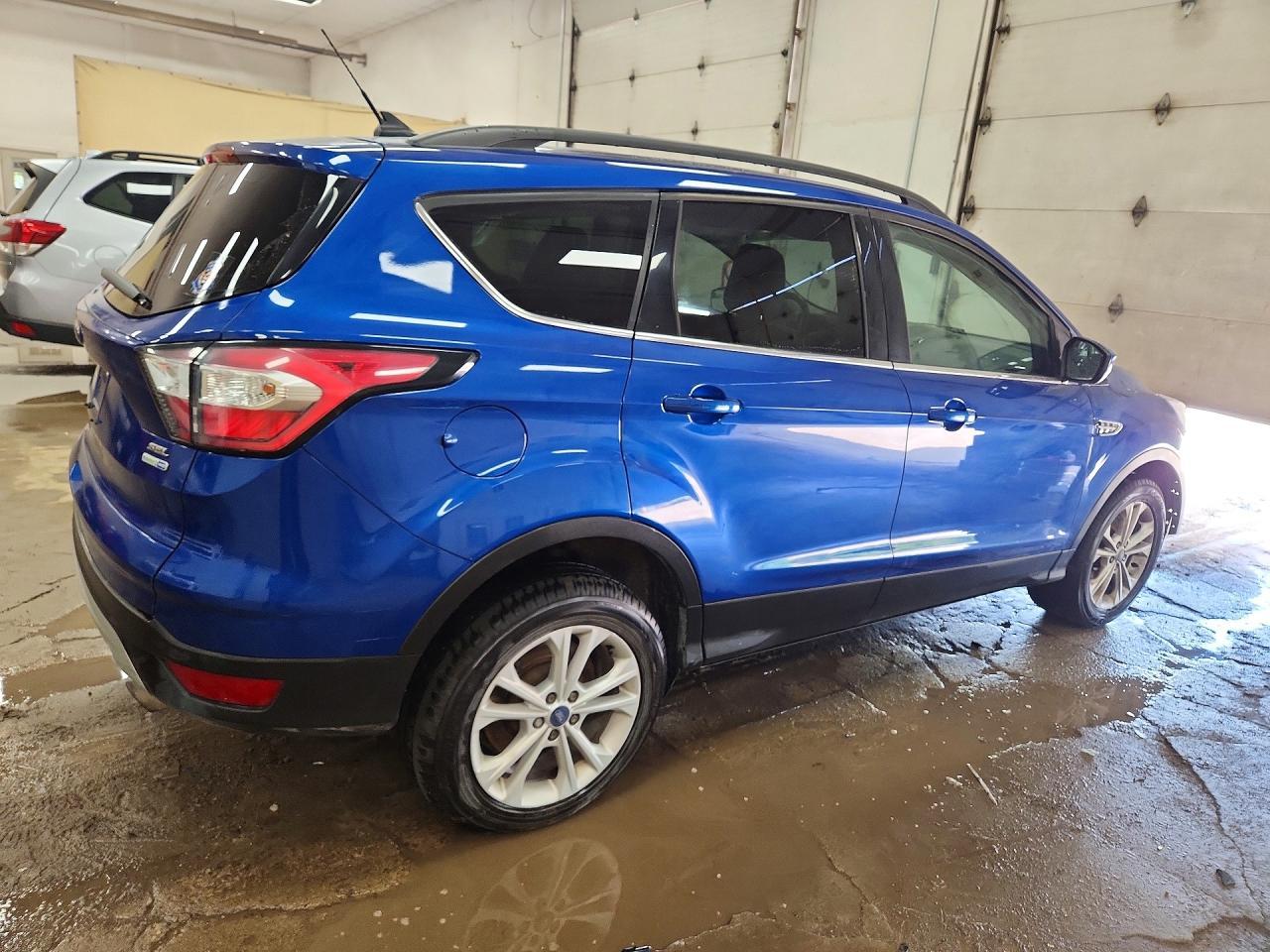 2018 Ford Escape Sel - Фото 3