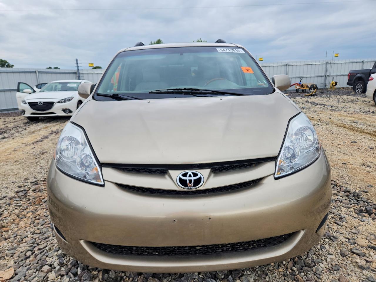 2007 Toyota Sienle/Xle - Image 5