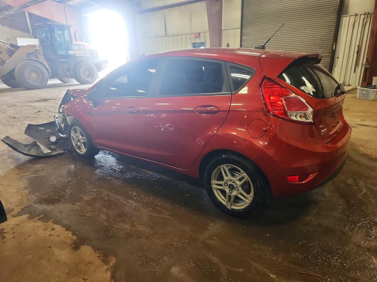 2019 Ford Fiesta Se - Фото 2