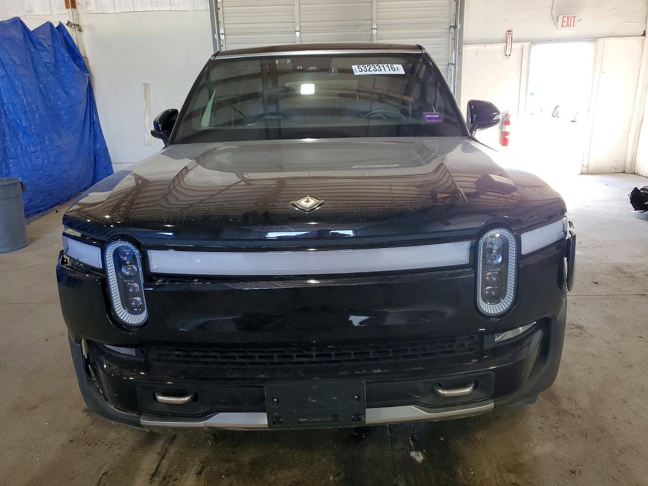 2023 Rivian R1S Adventure - Фото 5