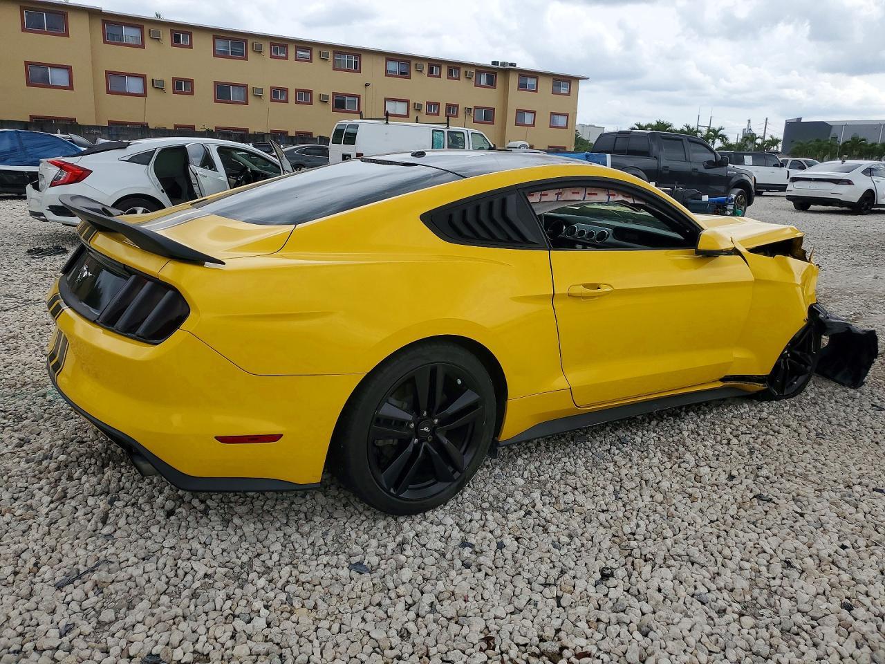 2016 Ford Mustang - Фото 3