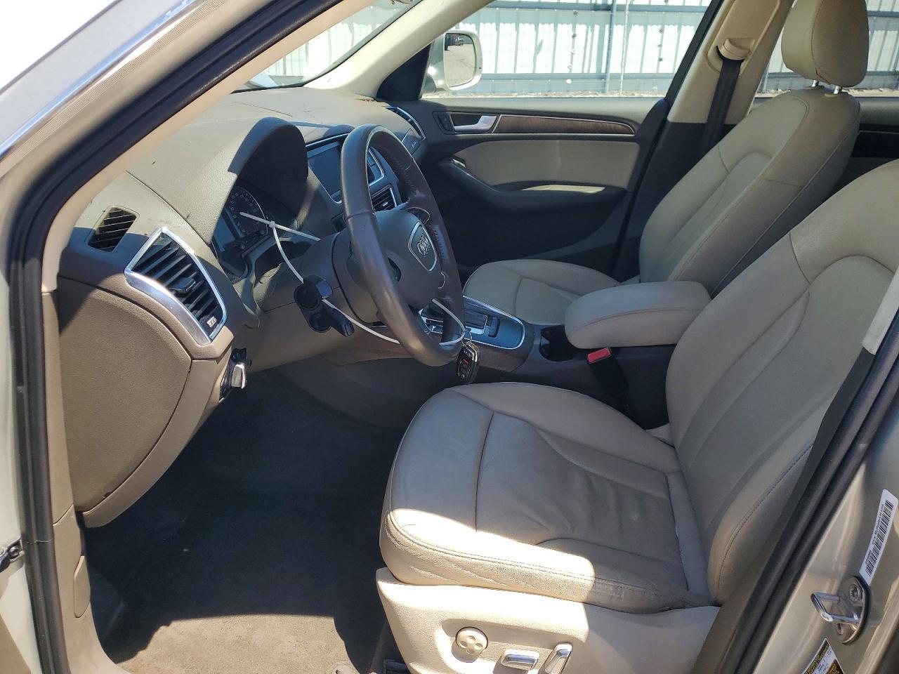 2013 Audi Q5 Premium - Image 7