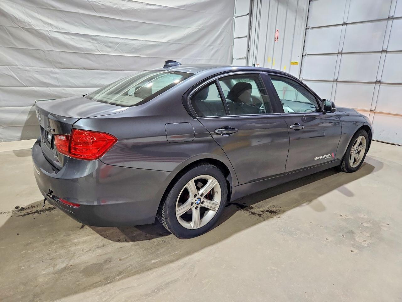 2014 BMW 320 I xDrive - Image 3