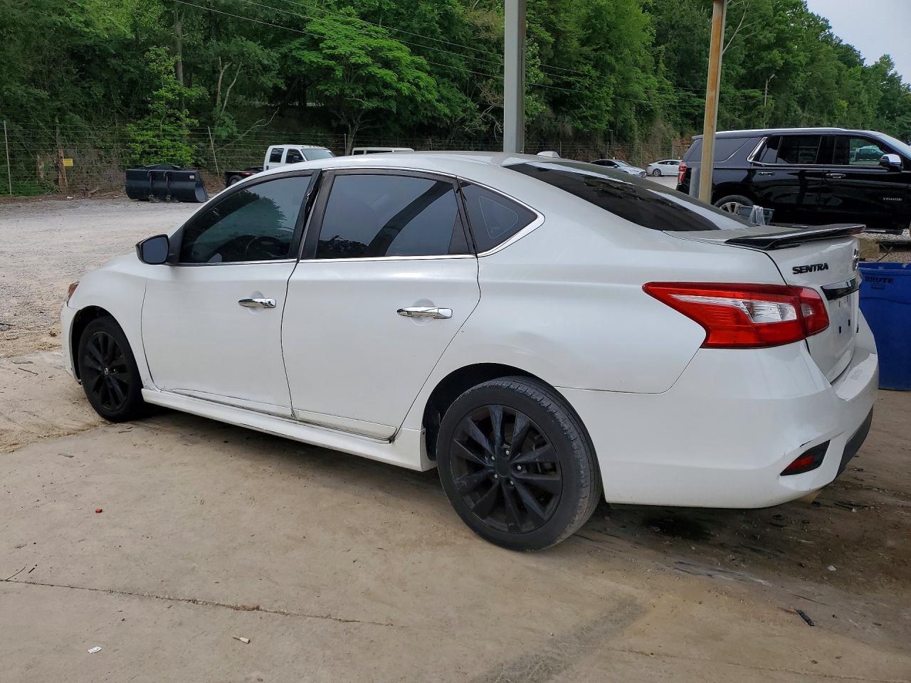 2018 Nissan Sentra Sr - Image 2