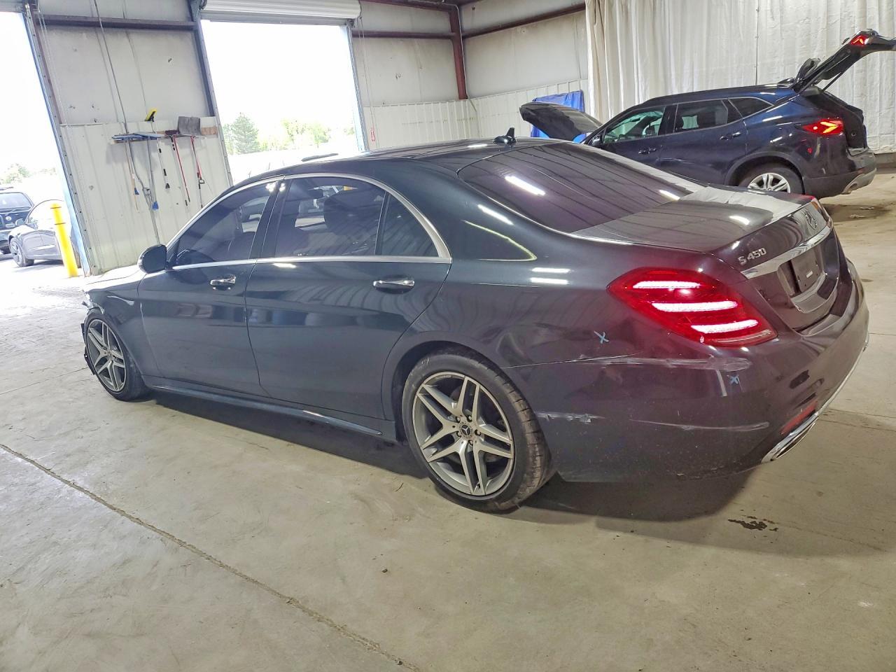 2020 Mercedes-Benz S 450 - Фото 2