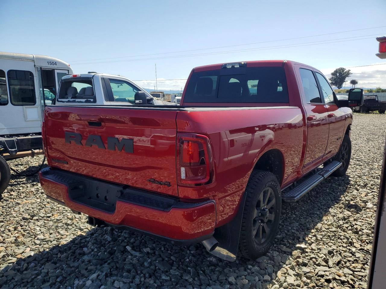 2026 Ram 2500 Laramie - Фото 3