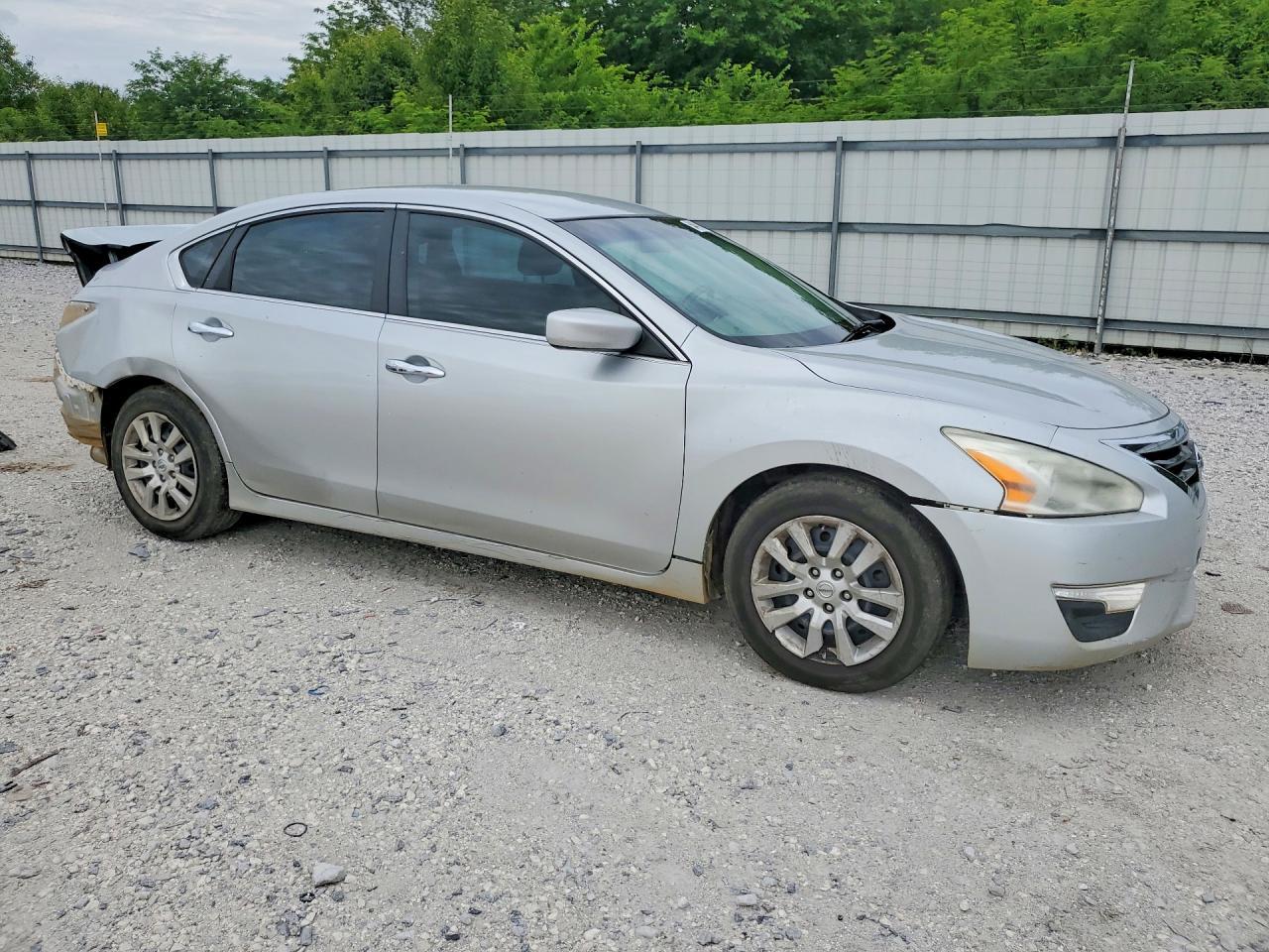 2013 Nissan Altima - Фото 4