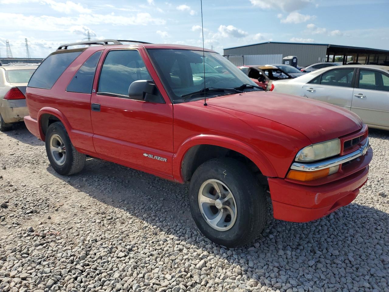 2003 Chev Blazer - Image 4