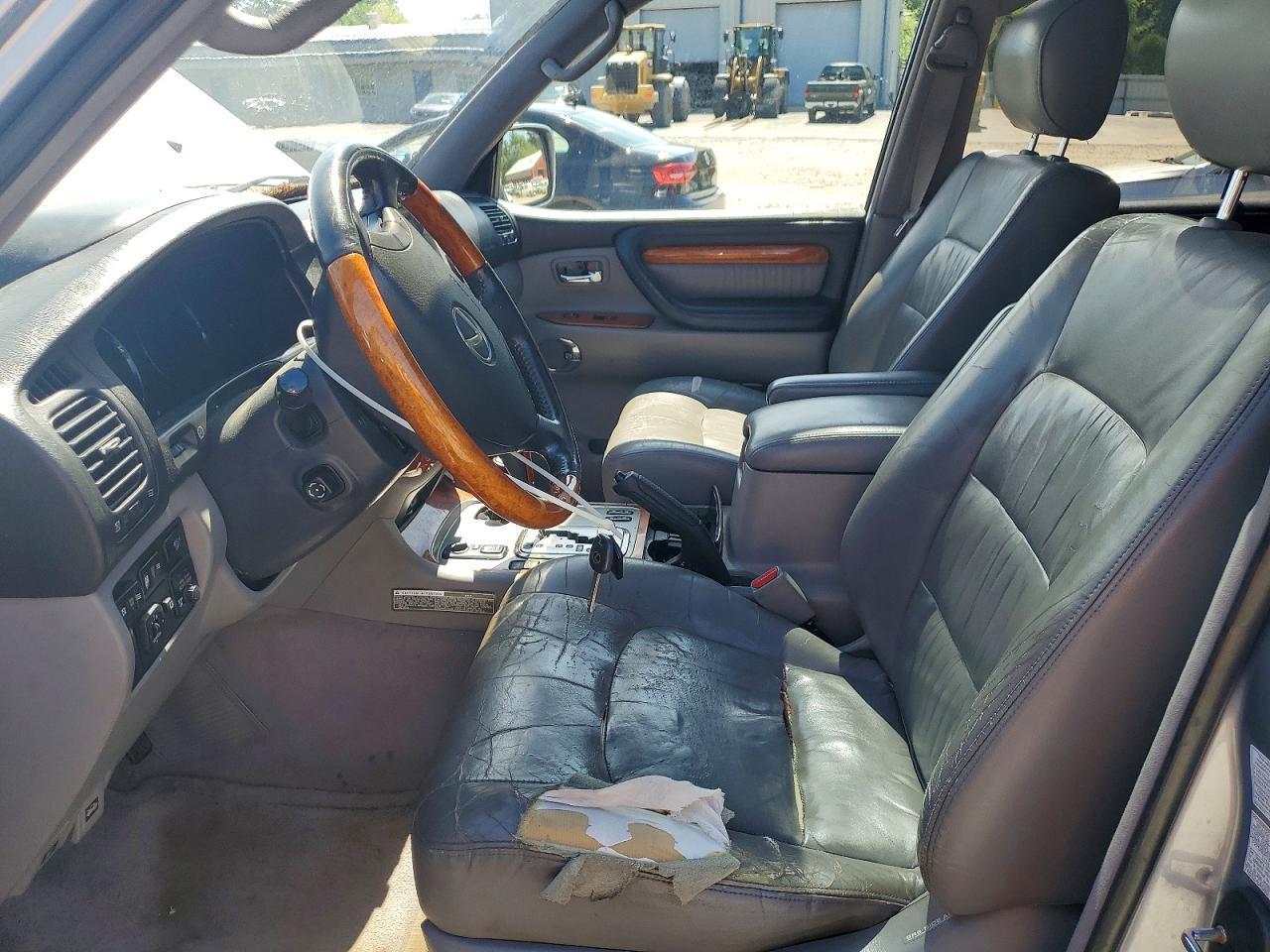2003 Lexus Lx 470 - Image 7