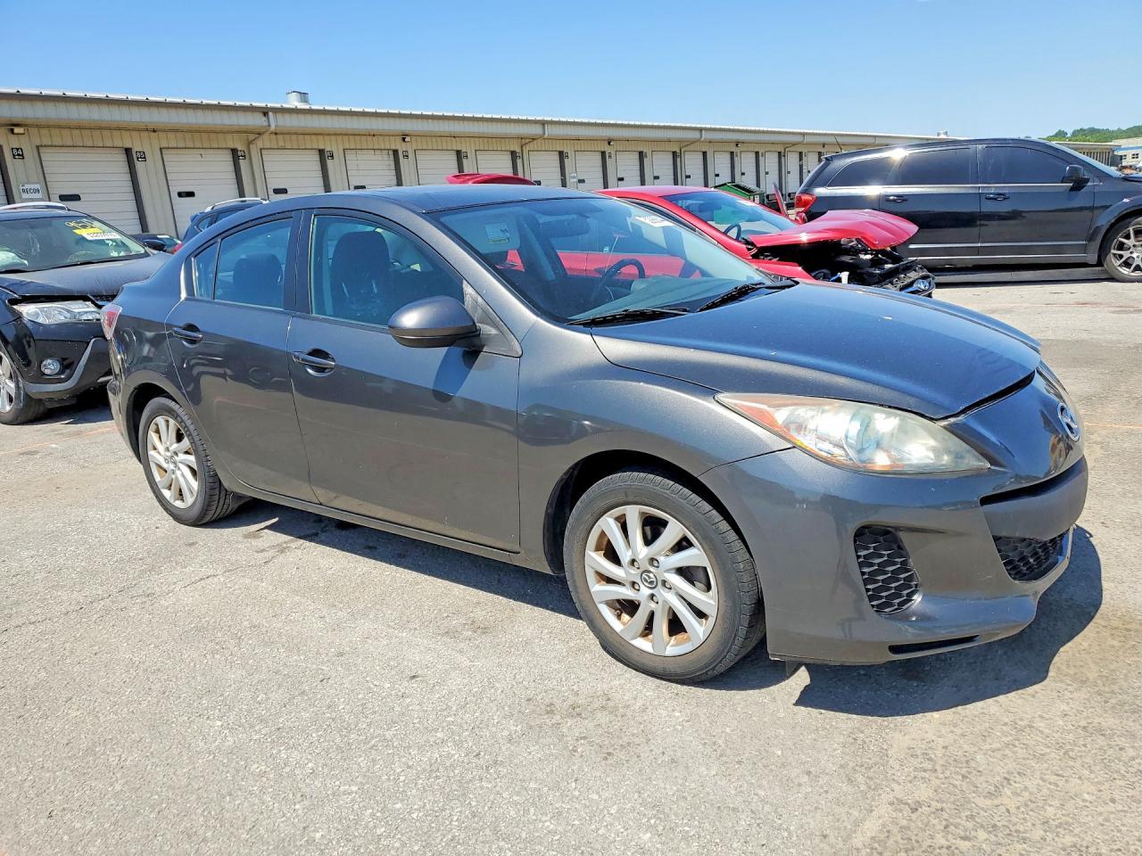 2013 Mazda 3 I - Image 4