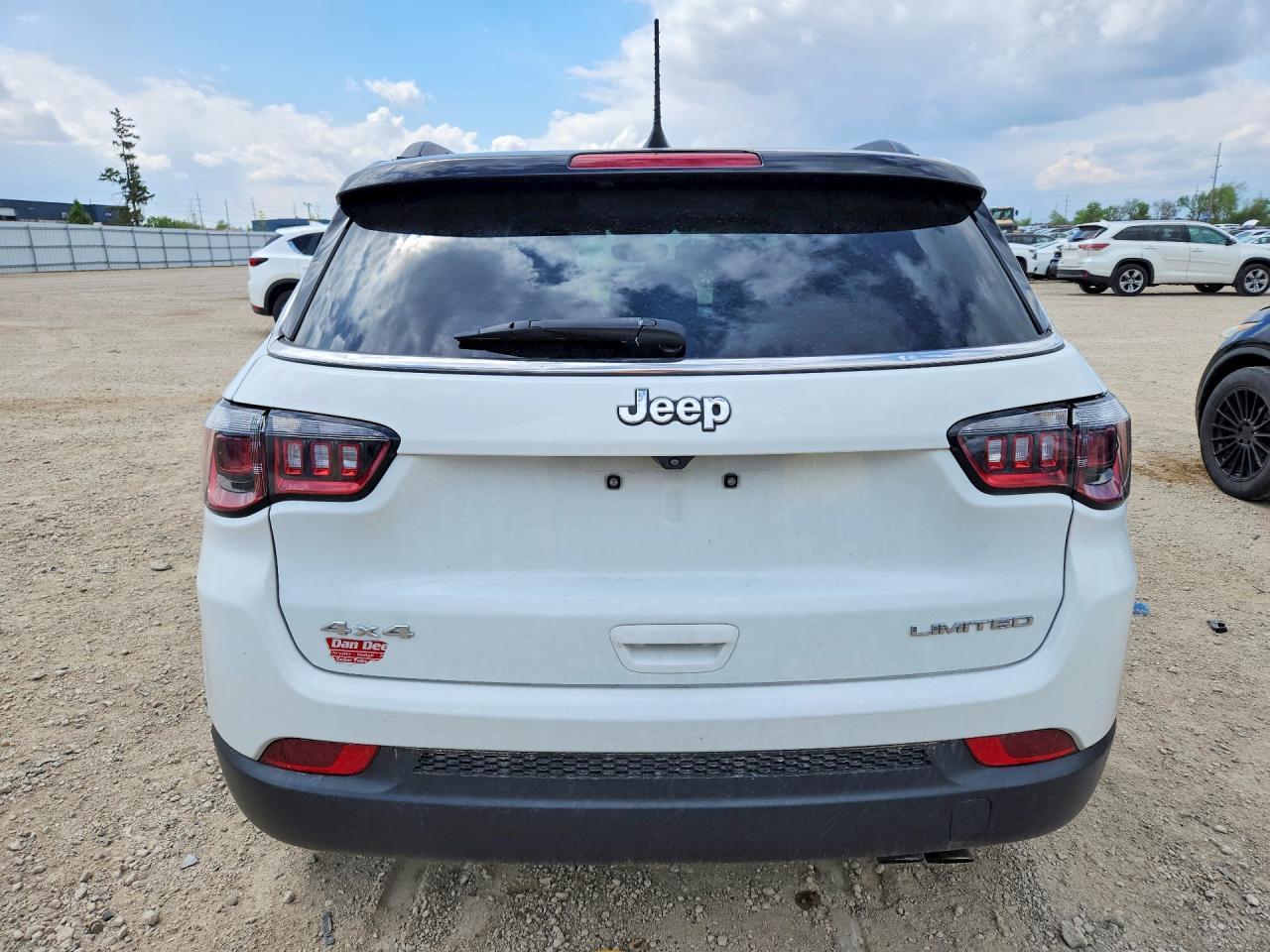 2022 Jeep Compass - Фото 6