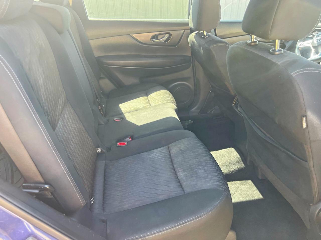 2018 Nissan Rogue Sv - Image 6