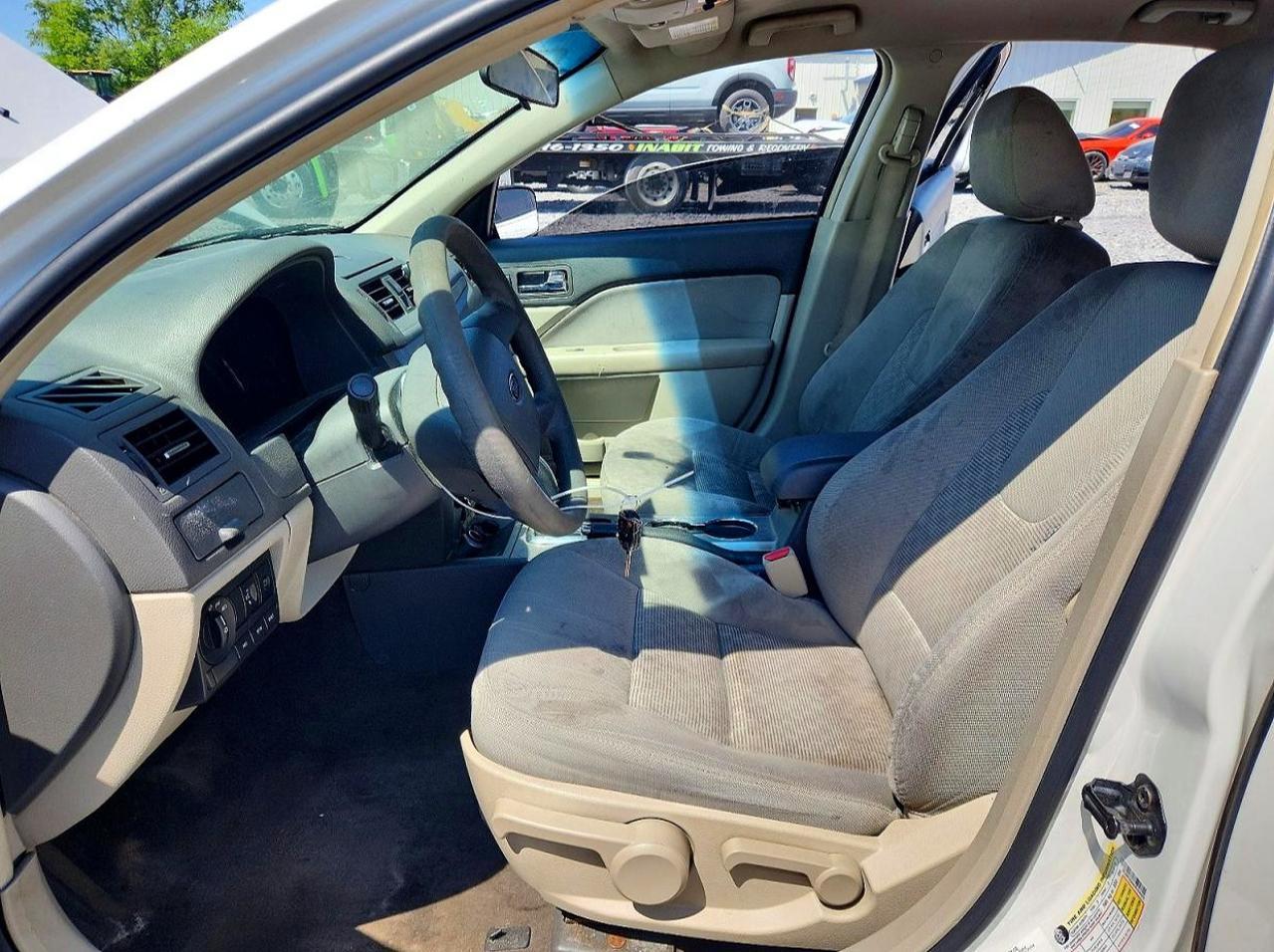2010 Ford Fusion S - Фото 7