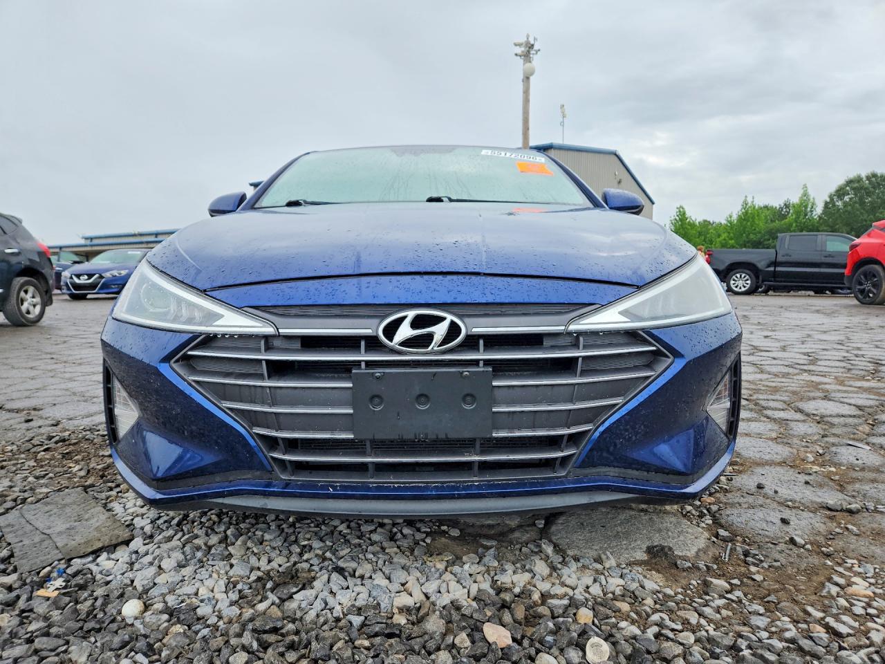 2020 Hyundai Elantra 4D - Фото 5