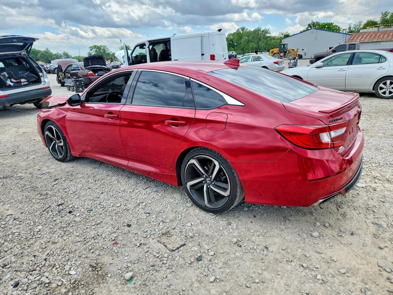 2018 Honda Accord Sport - Image 2