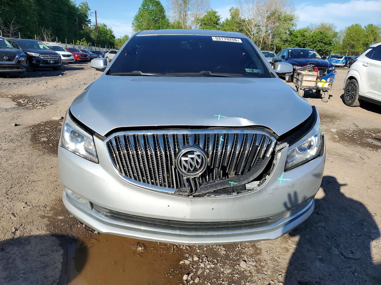 2016 Buick Lacrosse - Image 5