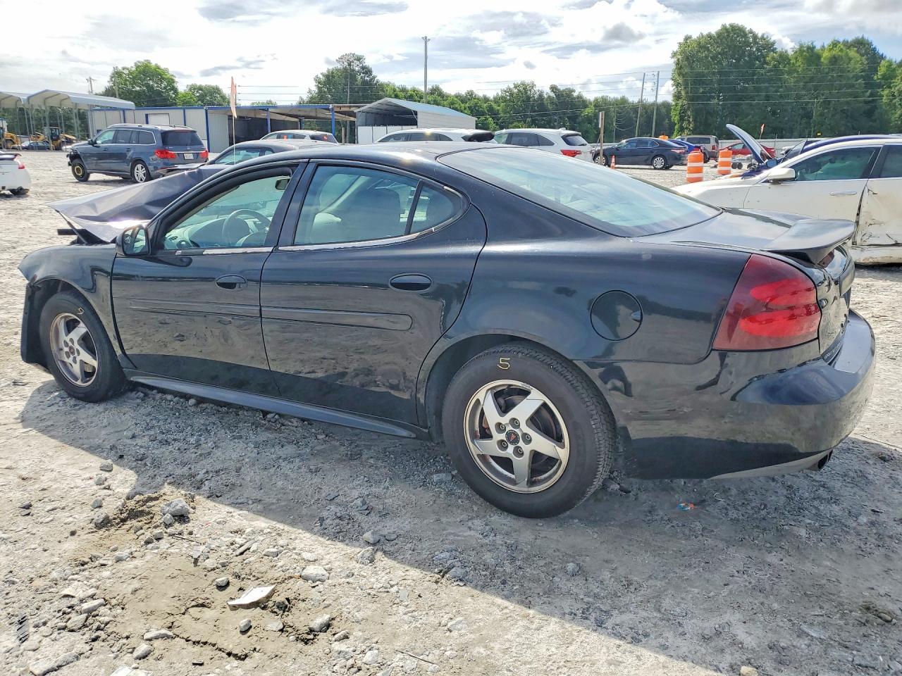 2004 Pontiac Grand Prix Gt2 - Image 2