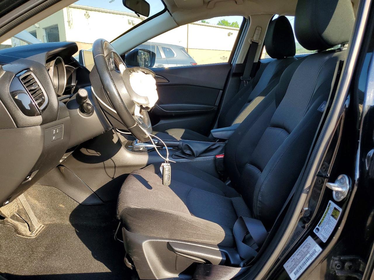 2016 Mazda 3 Touring - Image 7