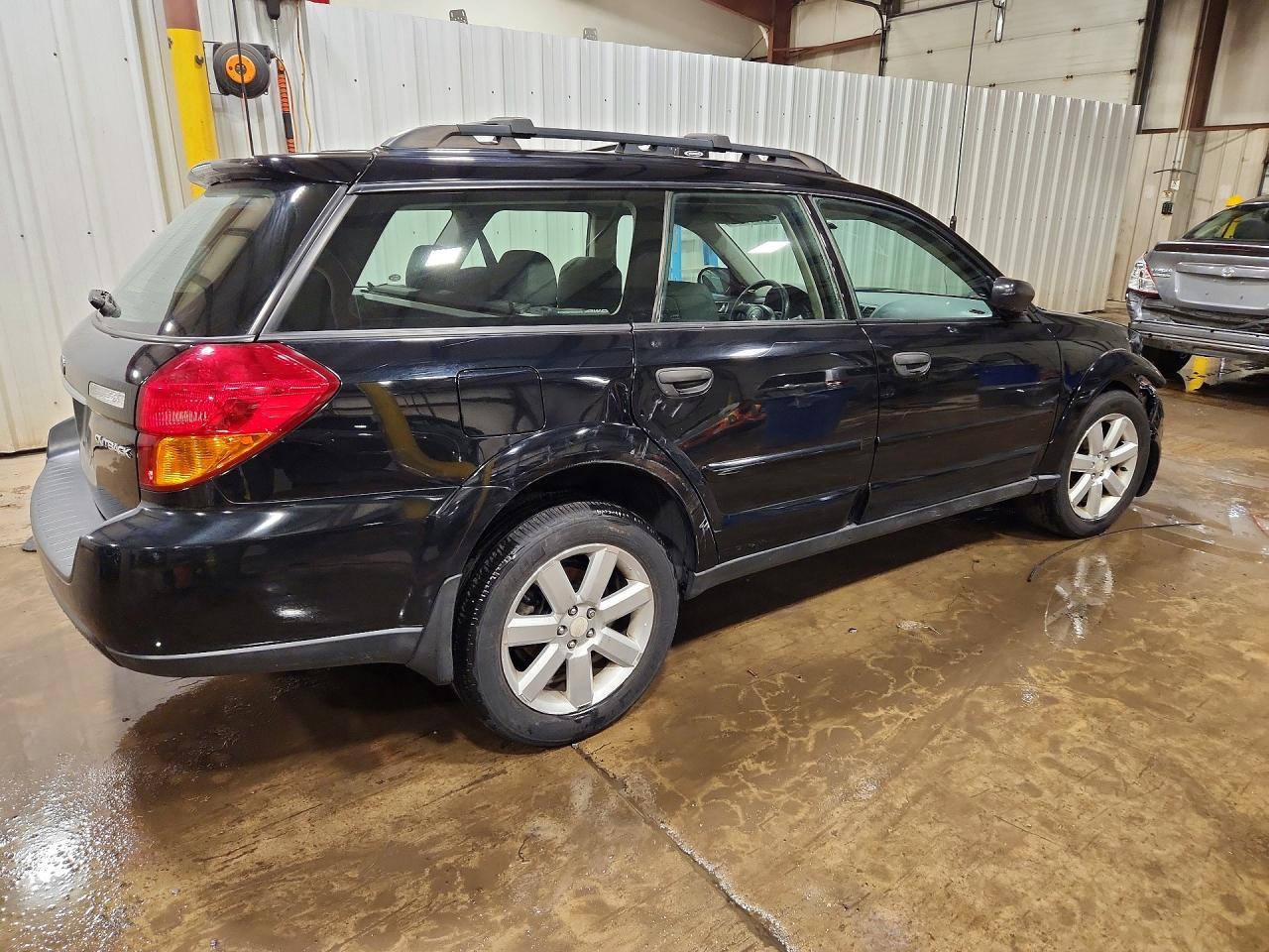 2006 Subaru Legacy Outback 2.5I - Фото 3