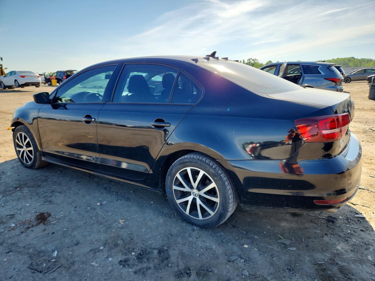 2016 Volkswagen Jetta Se - Фото 2