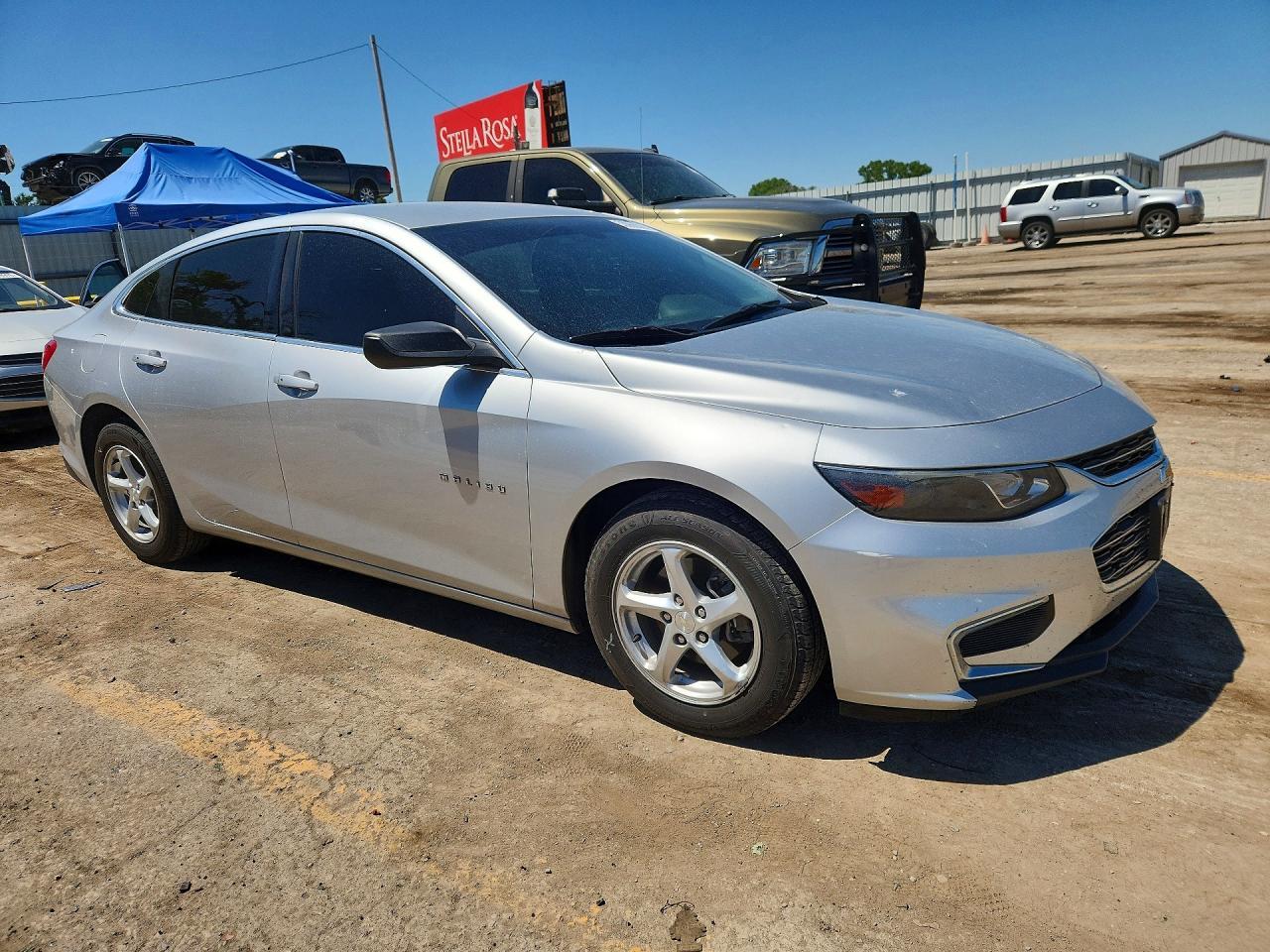 2017 Chevrolet Malibu Ls - Image 4