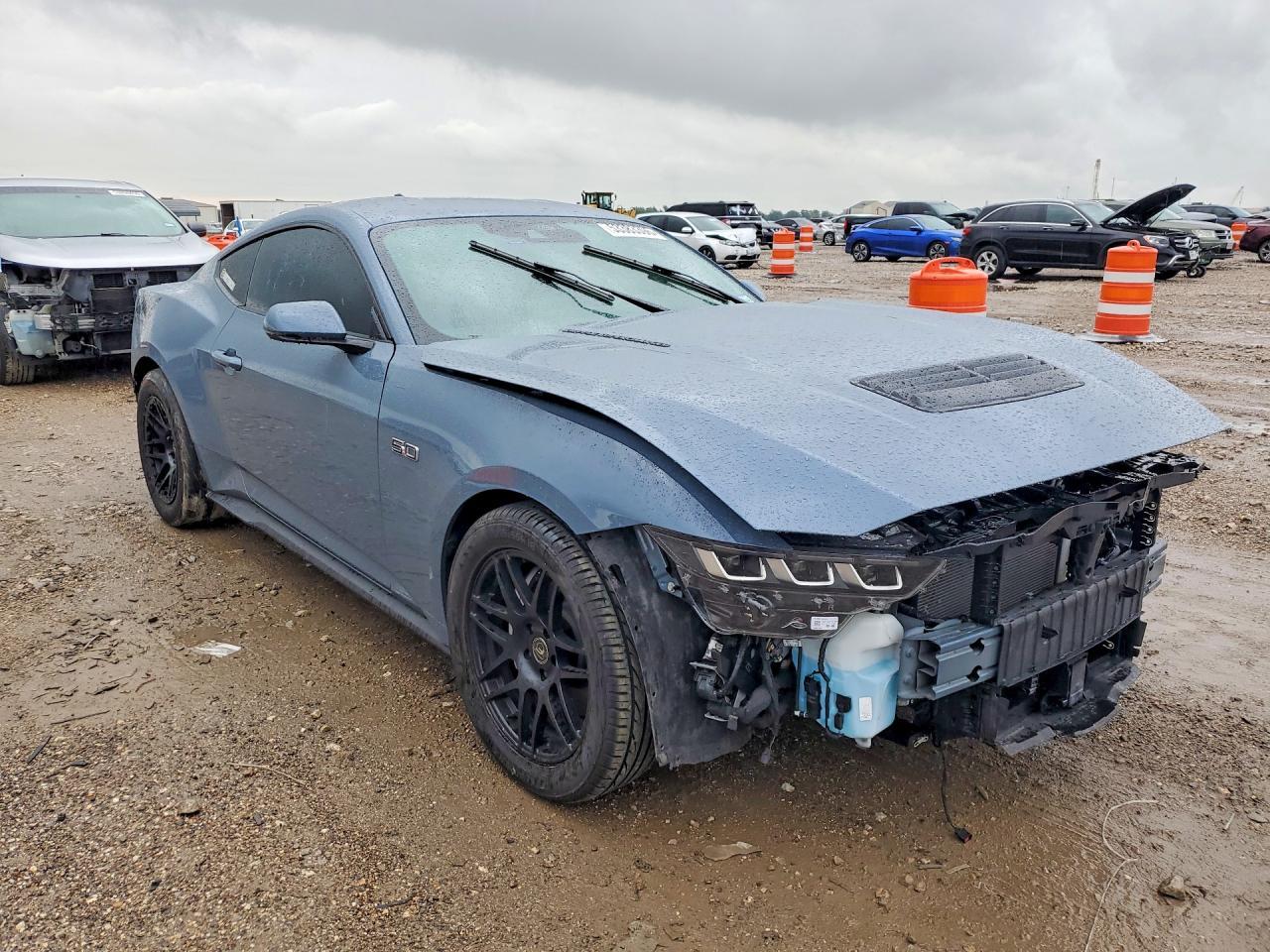 2024 Ford Mustang Gt - Фото 4