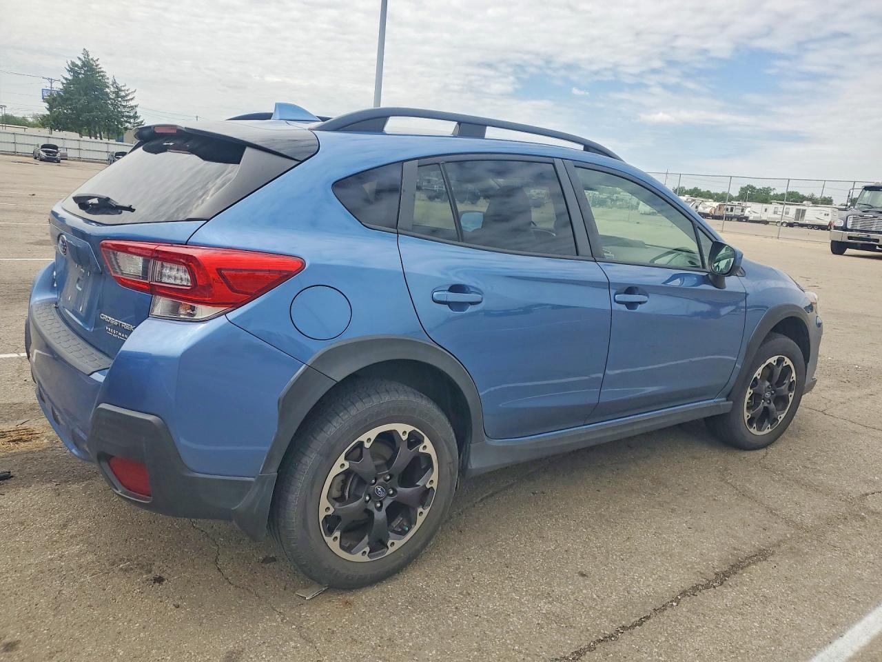 2021 Subaru Crosstrek Premium - Фото 3