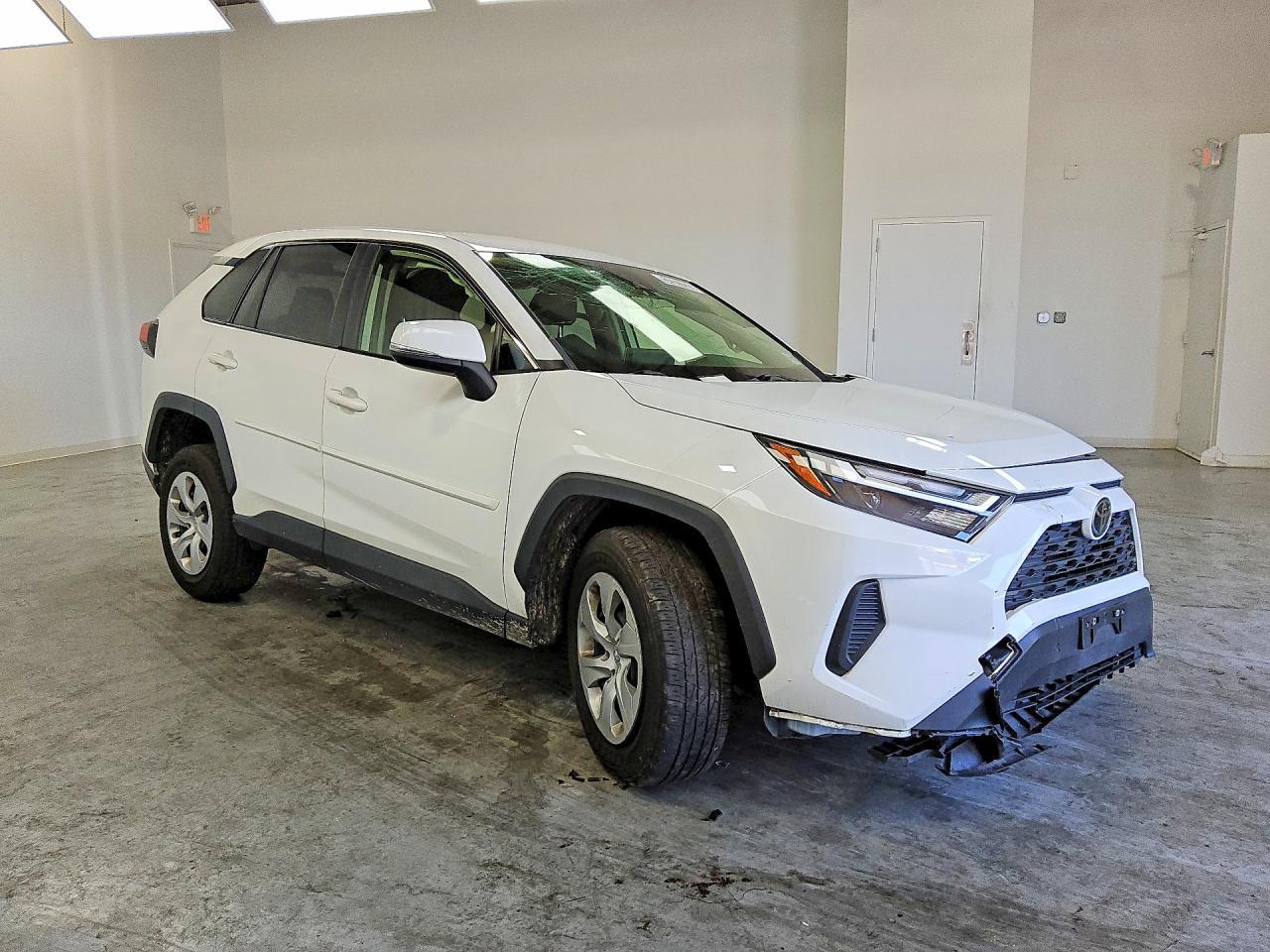 2023 Toyota Rav4 Le - Фото 4