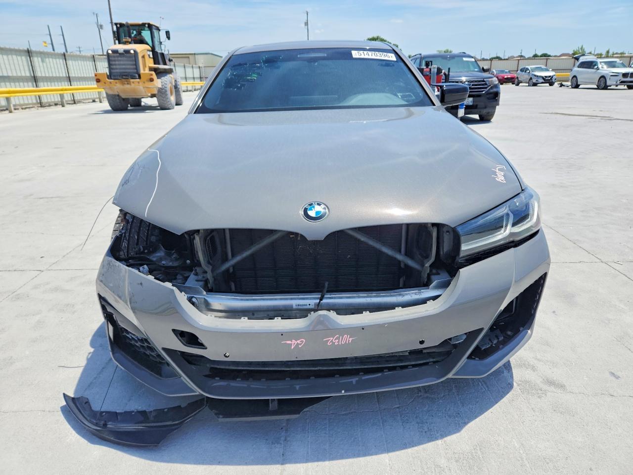 2021 BMW 540 I - Фото 5