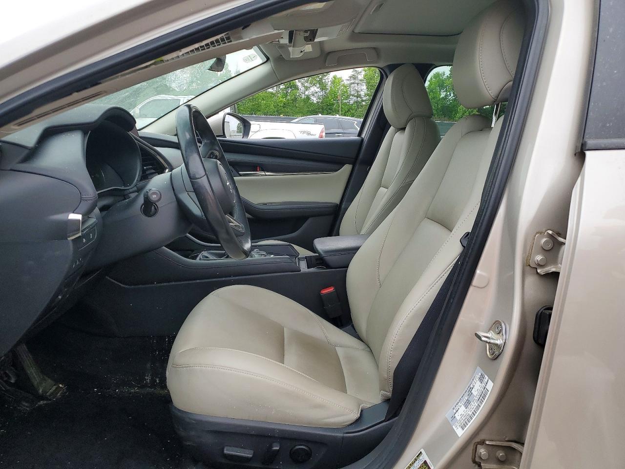 2024 Mazda 3 Preferred - Image 7