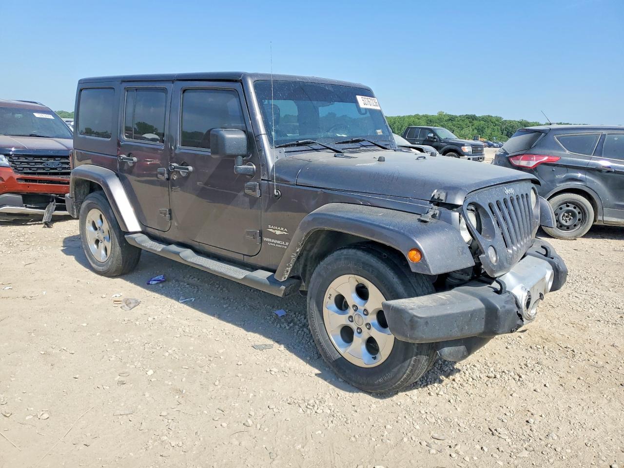 2014 Jeep Wrangler Unlimited Sahara - Image 4