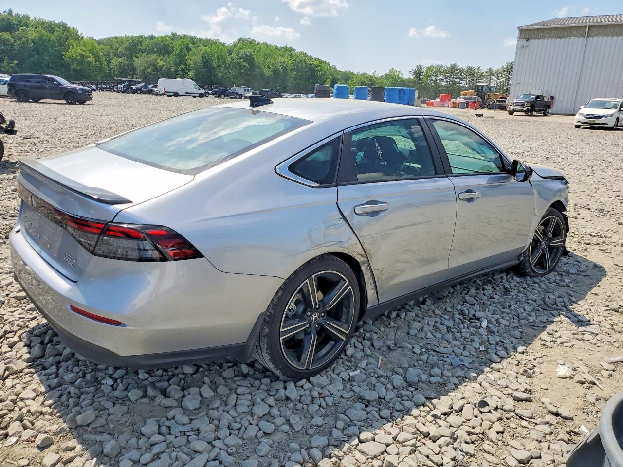 2025 Honda Accord Hybrid Sport - Фото 3