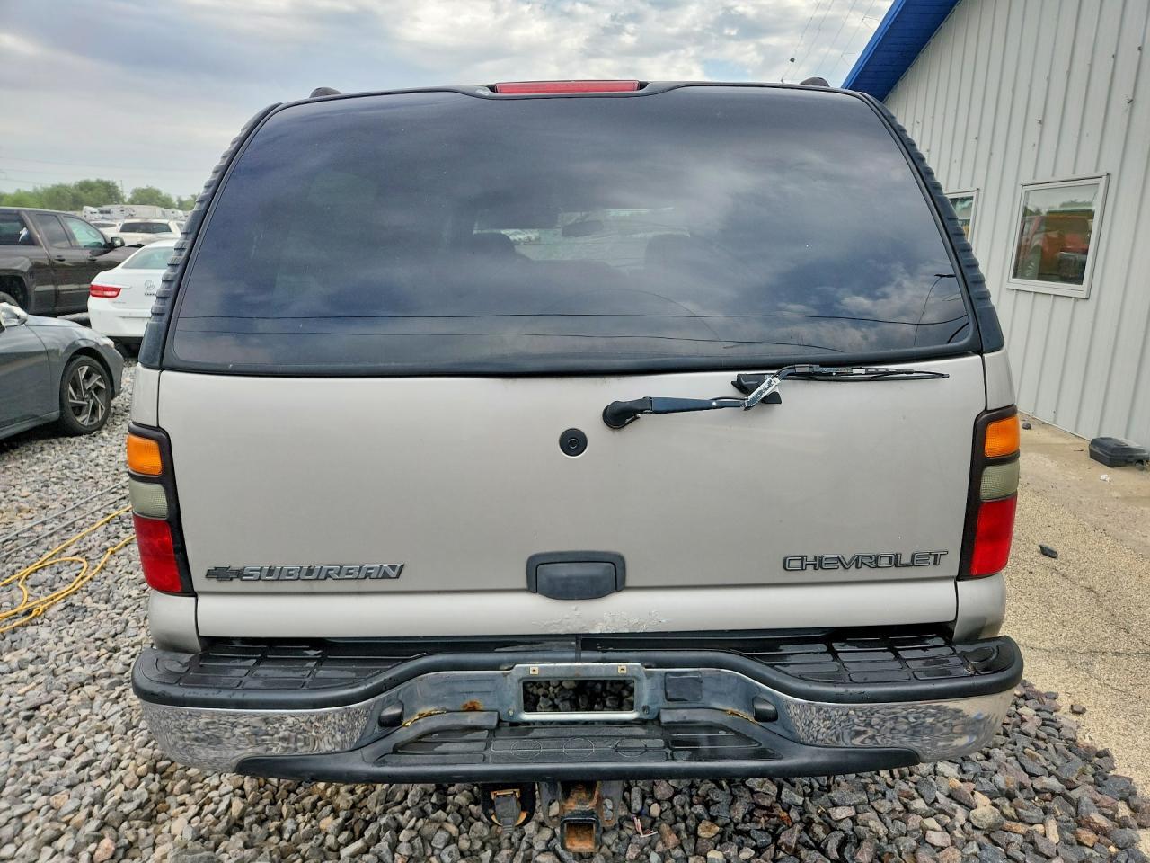 2004 Chevrolet Suburban K1500 - Фото 6