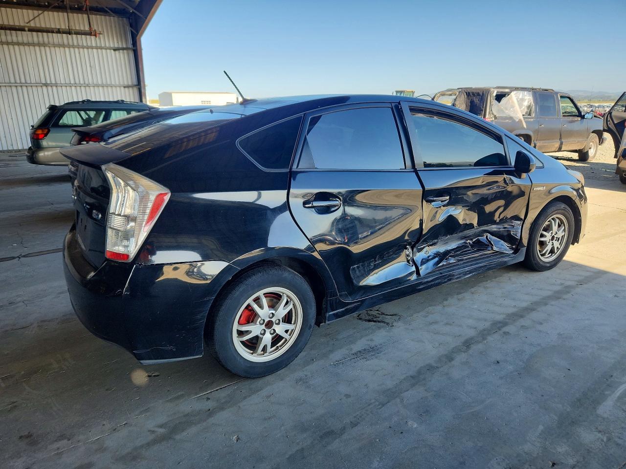 2011 Toyota Prius Four - Фото 3