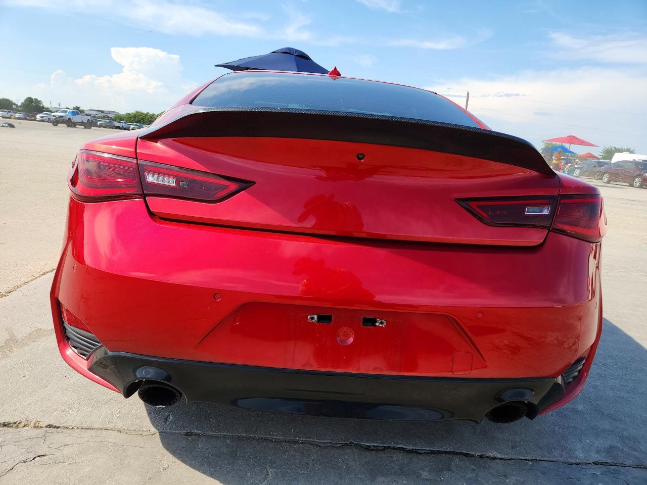 2017 Infiniti Q60 Red Sport 400 - Фото 6