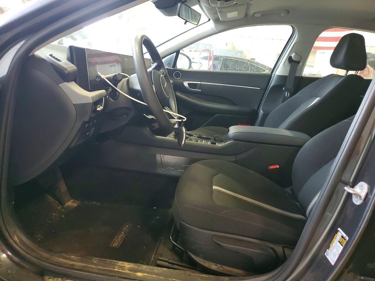 2025 Hyundai Sonata Se - Image 7