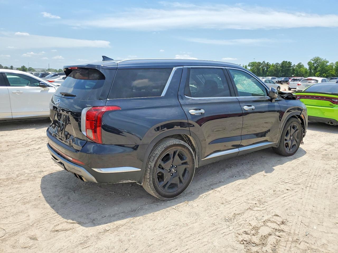 2023 Hyundai Palisade Limited - Фото 3