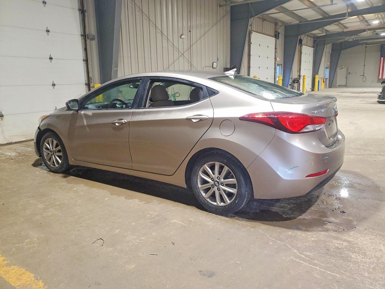 2014 Hyundai Elantra Se - Фото 2
