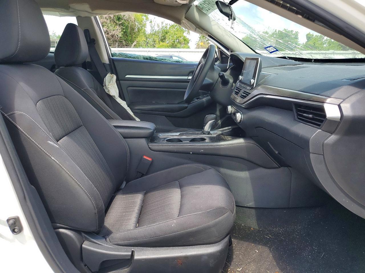 2023 Nissan Altima Sv - Фото 7