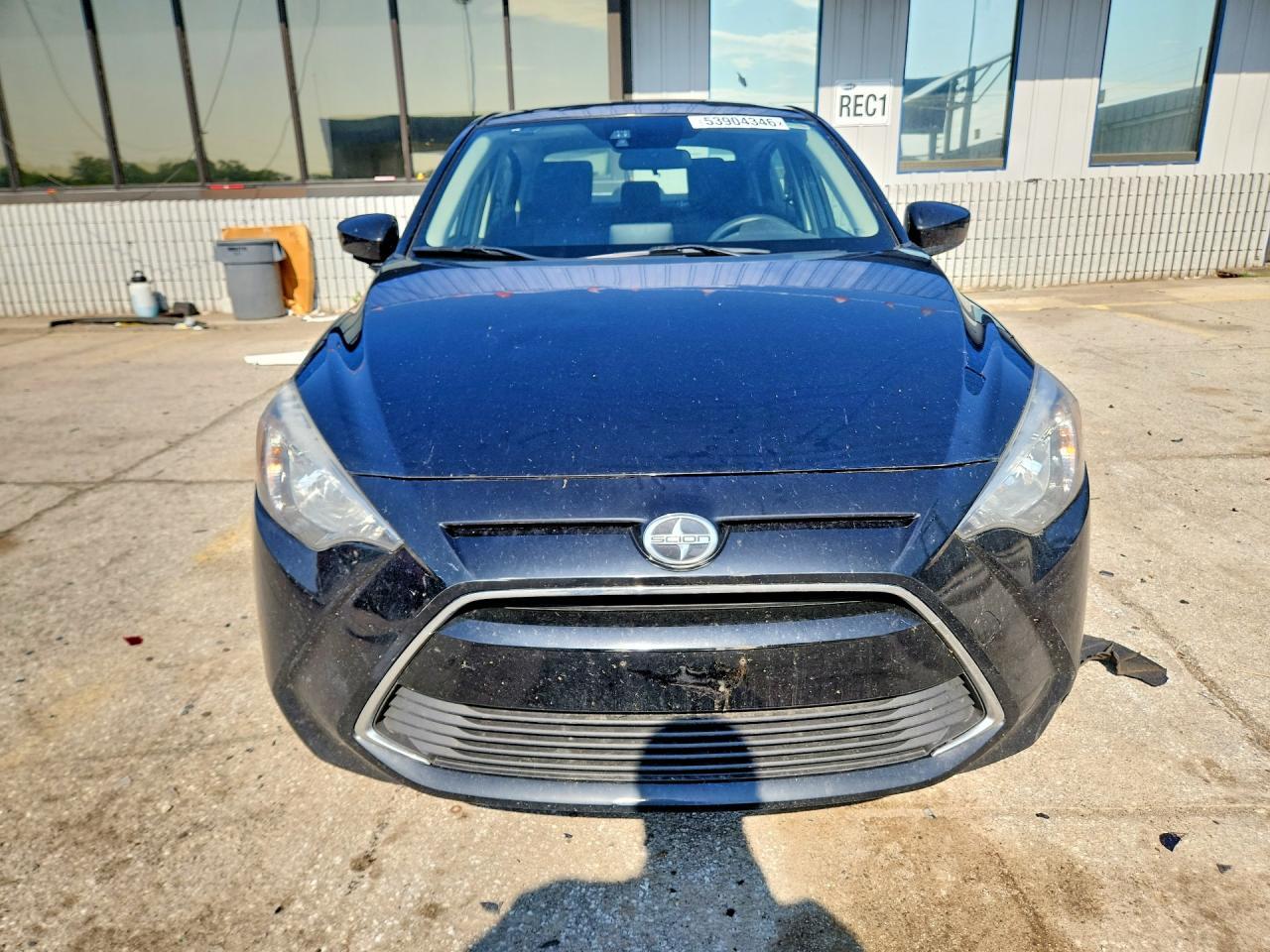2016 Scion Ia Base - Фото 5
