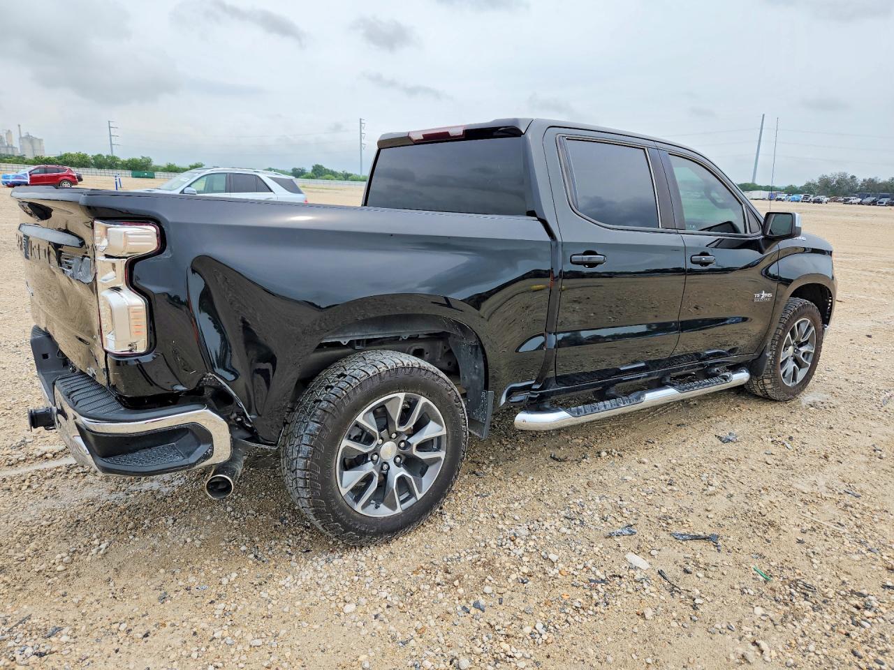 2022 Chevrolet Silverado C1500 Lt - Image 3